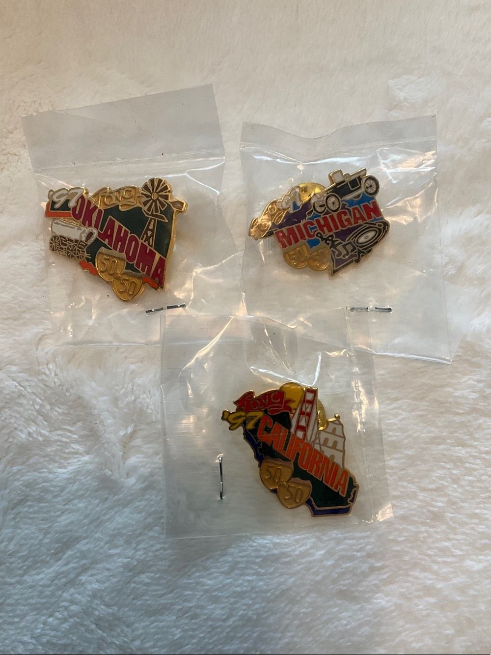 Vintage 1997 QVC 50 in 50 State Souvenir Pin California, Oklahoma, & Michigan